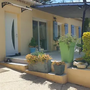  Villa Villa Entrechaux France